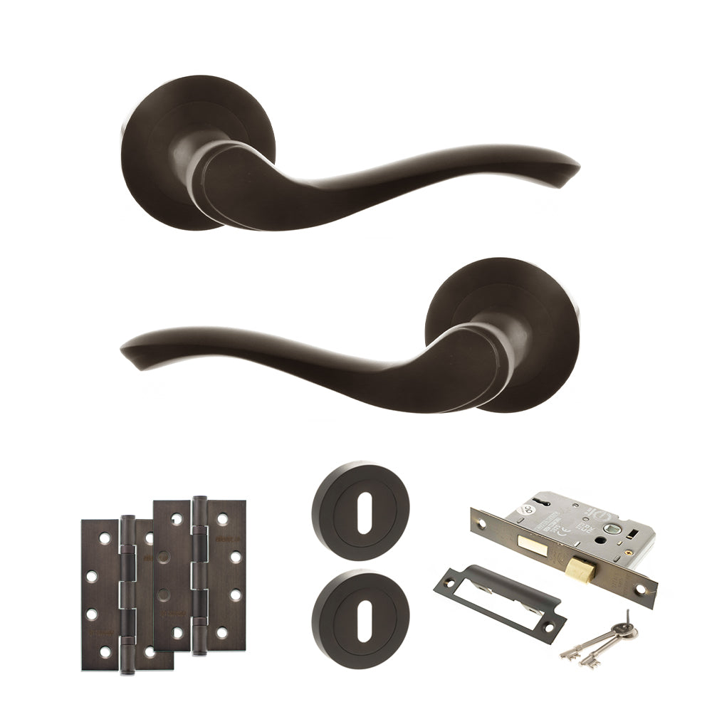 Old English Warwick Door Handle Pack (3 Lever Lock Set - 2.5" CE Sashlock, 4" Slim Knuckle Hinges x2) - Urban Dark Bronze