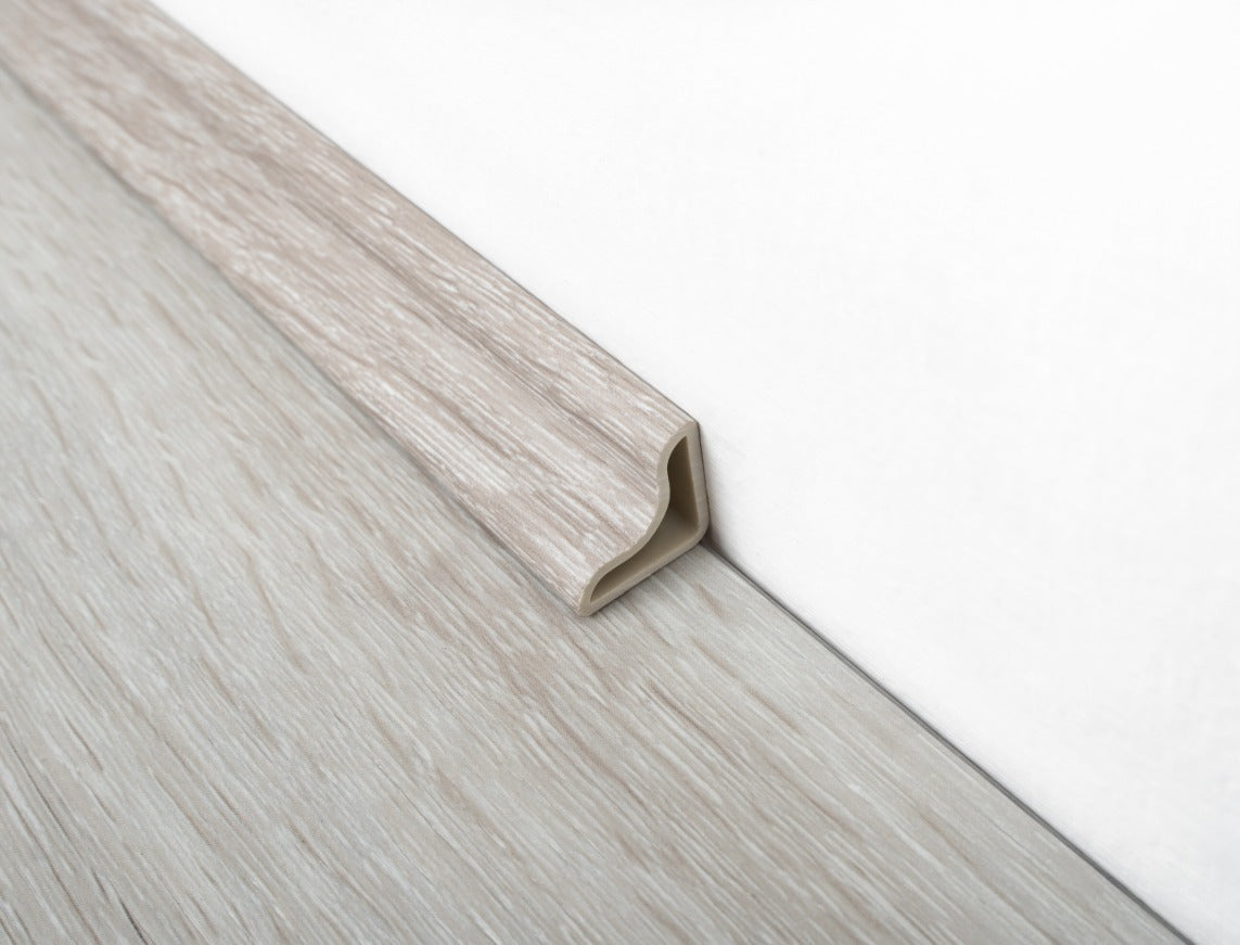 Pale Oak SPC Vinyl Beading 2400 x 28 x 15mm