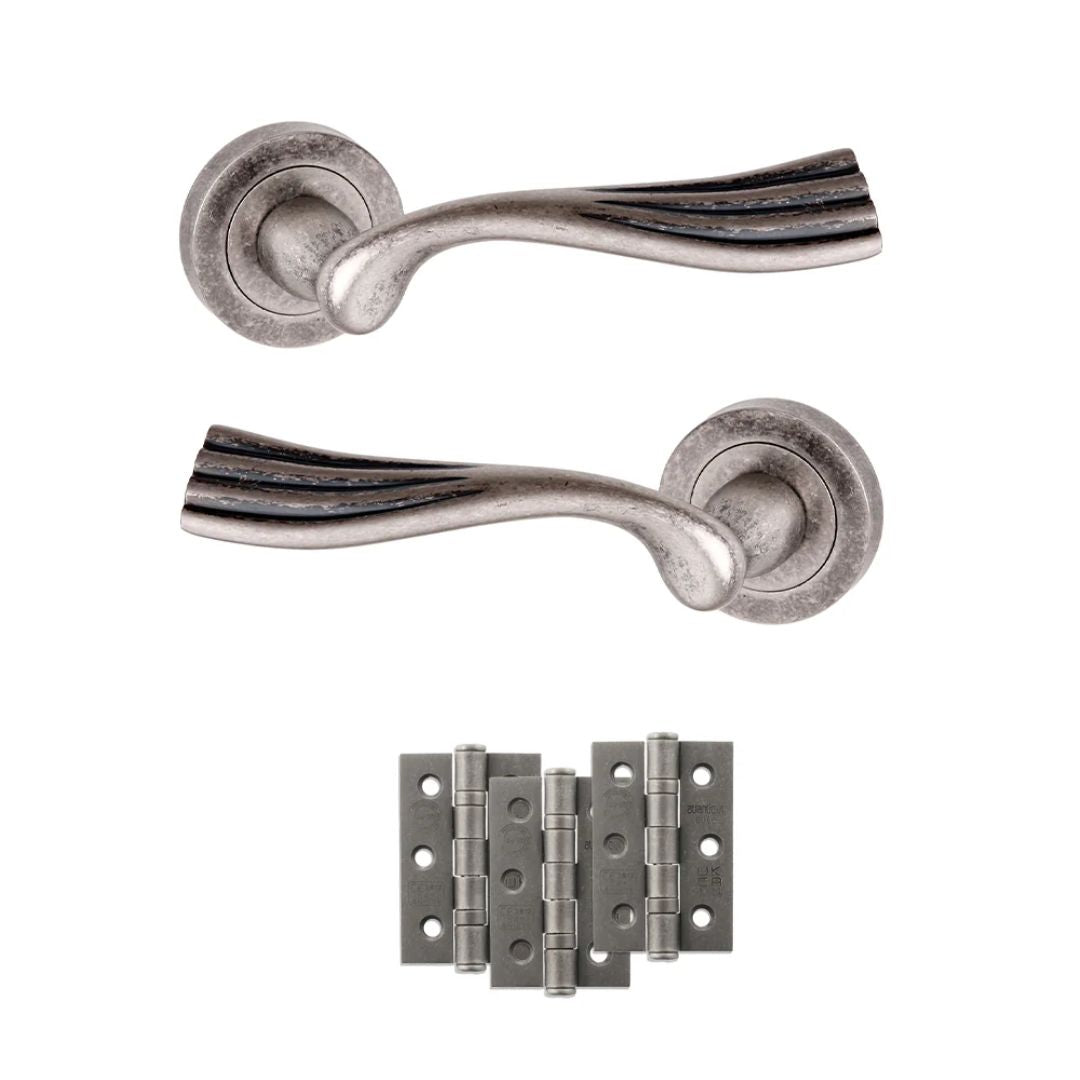 Atlantic OE110 Old English Richmond on Round Rose Door Handle Pack
