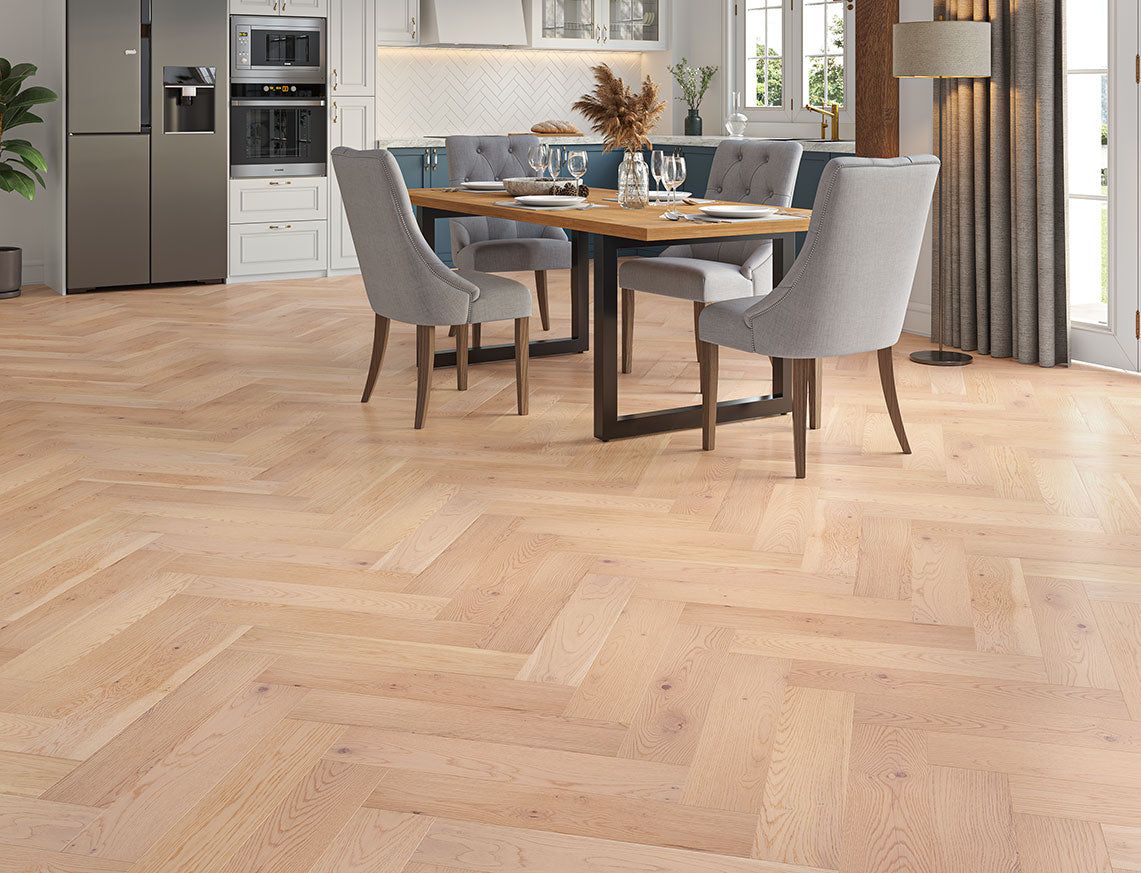 Salcey Oak Smooth Herringbone Engineered Wood Flooring | Invisible UV Oiled | 125 x 600 x 15/4mm