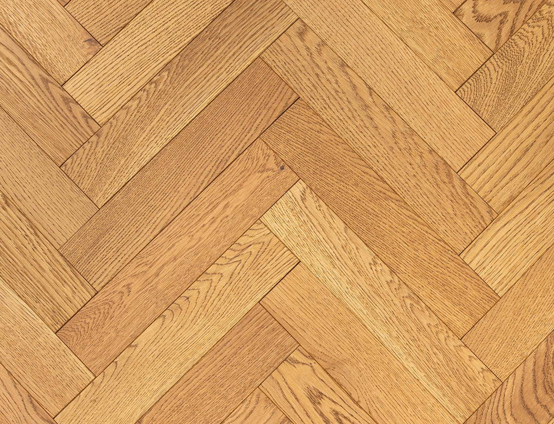 Moors Oak Golden Brushed Herringbone Engineered Wood Flooring | UV Oiled | 80 x 350 x 20/6mm