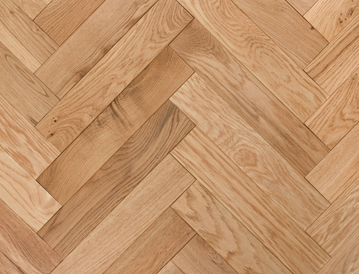 Woburn Oak Smooth Herringbone Solid Wood Flooring | UV Lacquered | 70 x 350 x 18mm