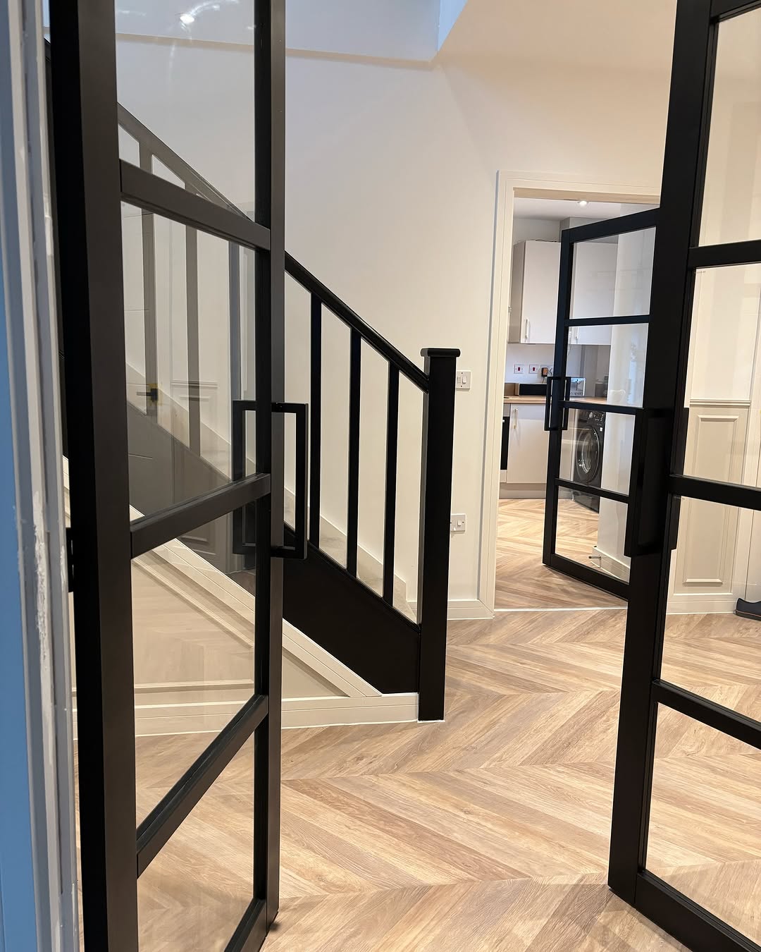 LPD Black Pre-Finished Soho Glazed