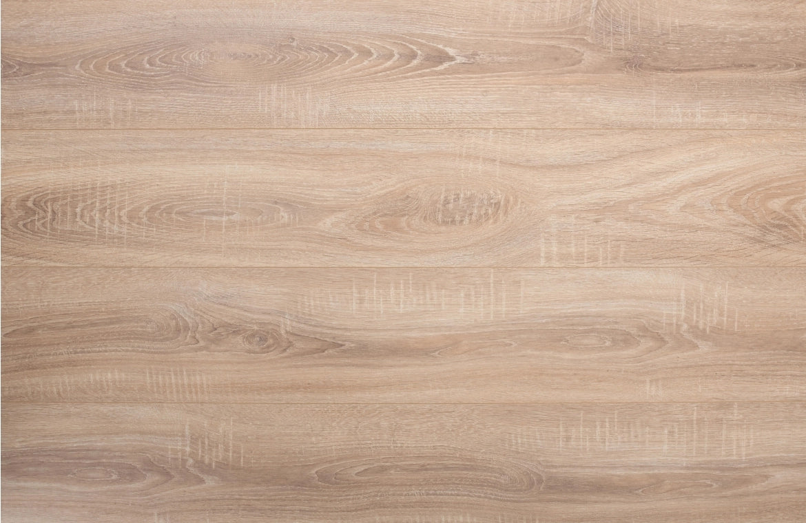 VarioClic 8mm Mundanya Light Brown Plank Laminate Flooring | 193 x 1204 x 8mm