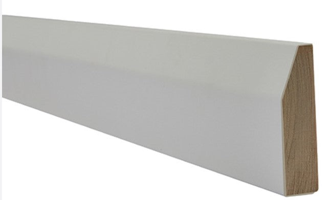 LPD White Wrapped Chamfered Architrave