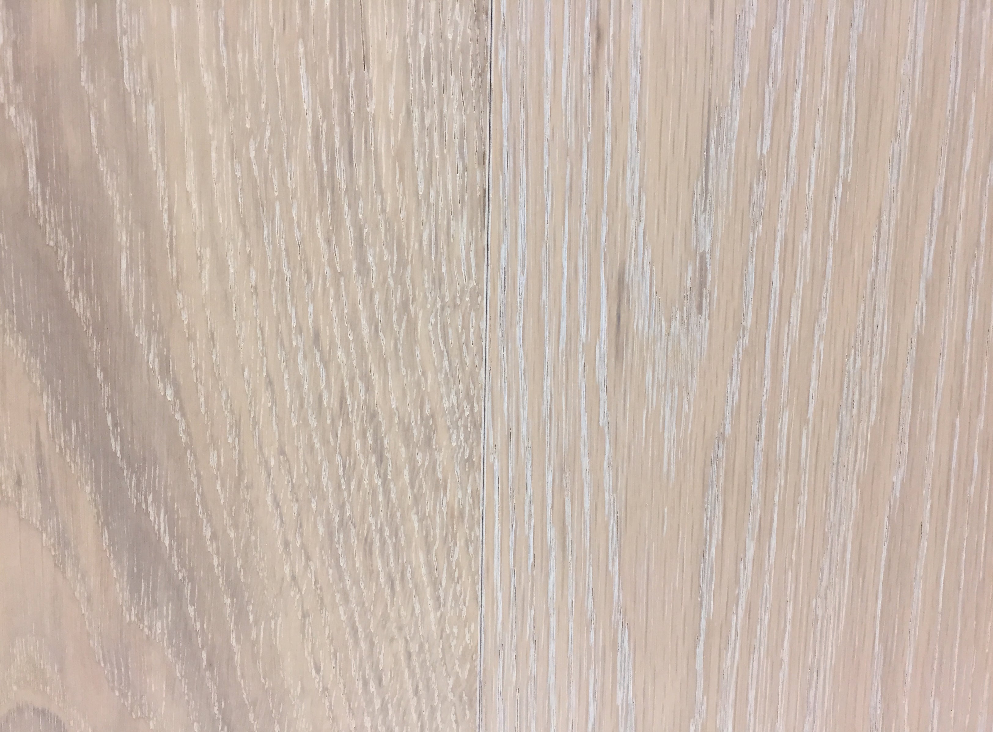 Xylo Fulham R110 Polar White Stained Oak Rustic ABCD Brushed UV Oiled - 14 x 190 x 1900mm