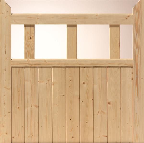 Choosing the Right Material for External Gates: Steel, Wood, or Composite?