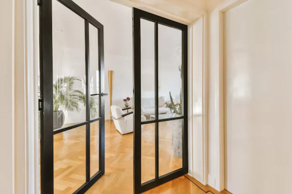 Clear-Glazed vs Obscure-Glazed External Doors – Which One is Right for You?