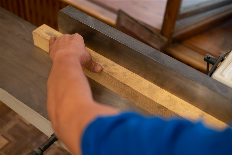 What Is an Architrave and Why Solid Oak Makes a Difference