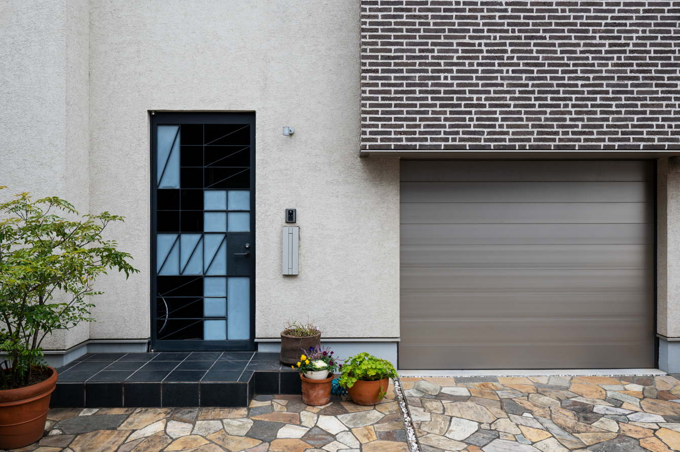 How the Right Garage Personnel Door Can Improve Security and Energy Efficiency