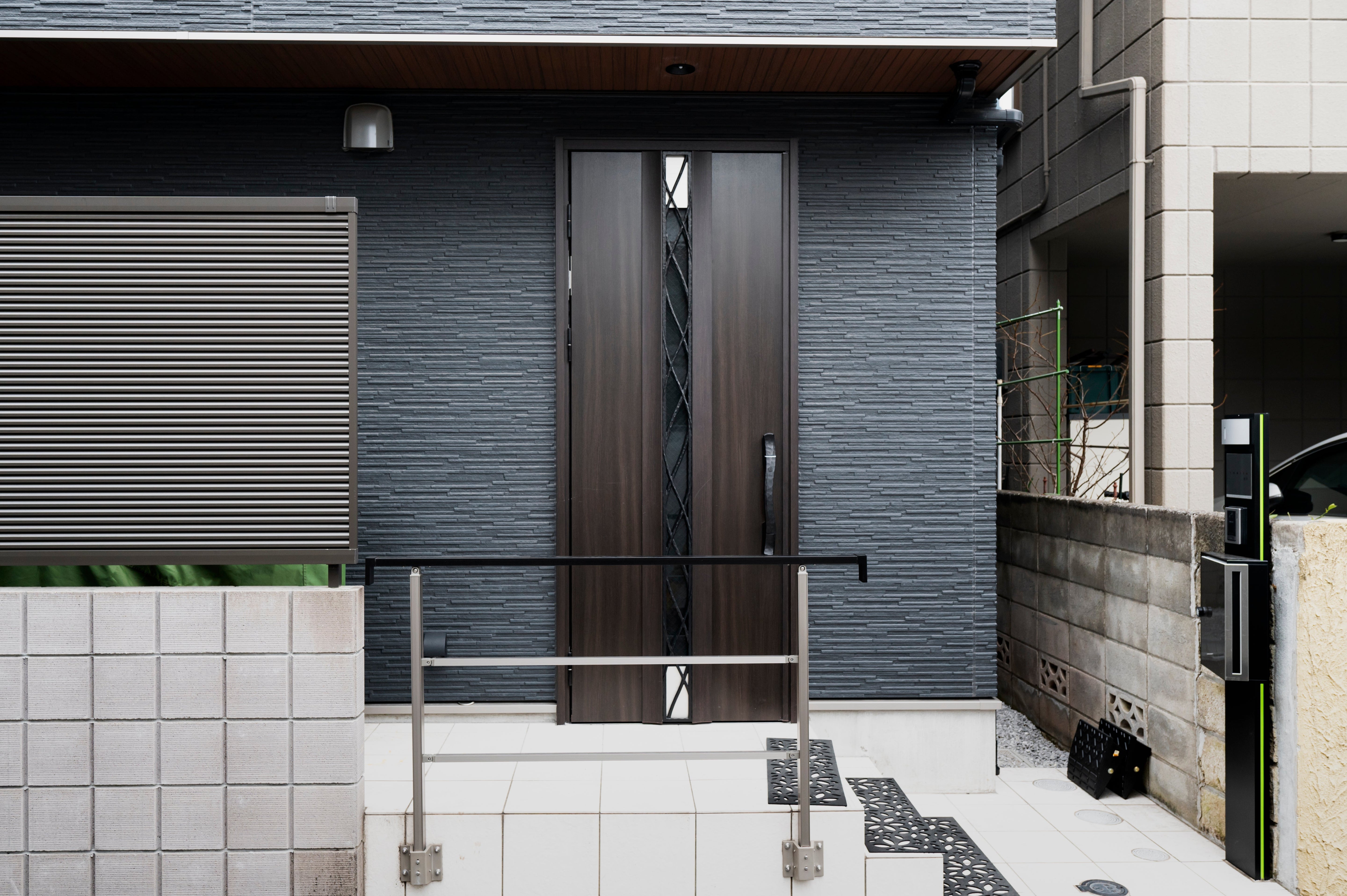 How Energy Efficient Are Endurance Doors? (Do They Save You Money?)