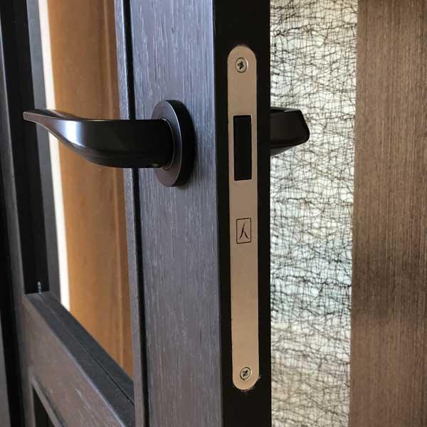 Magnetic Latches - Door Supplies Online