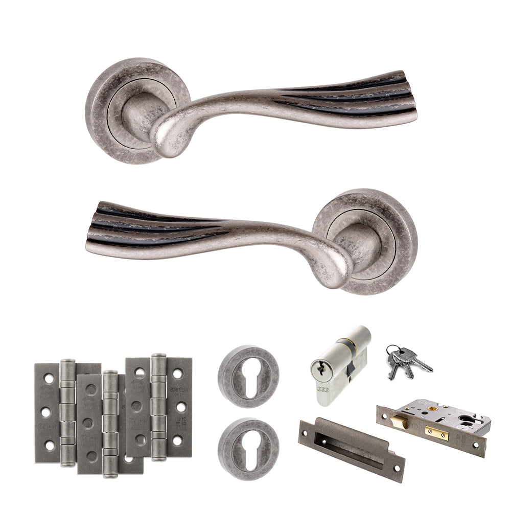 Atlantic OE110 Old English Richmond on Round Rose Door Handle Pack