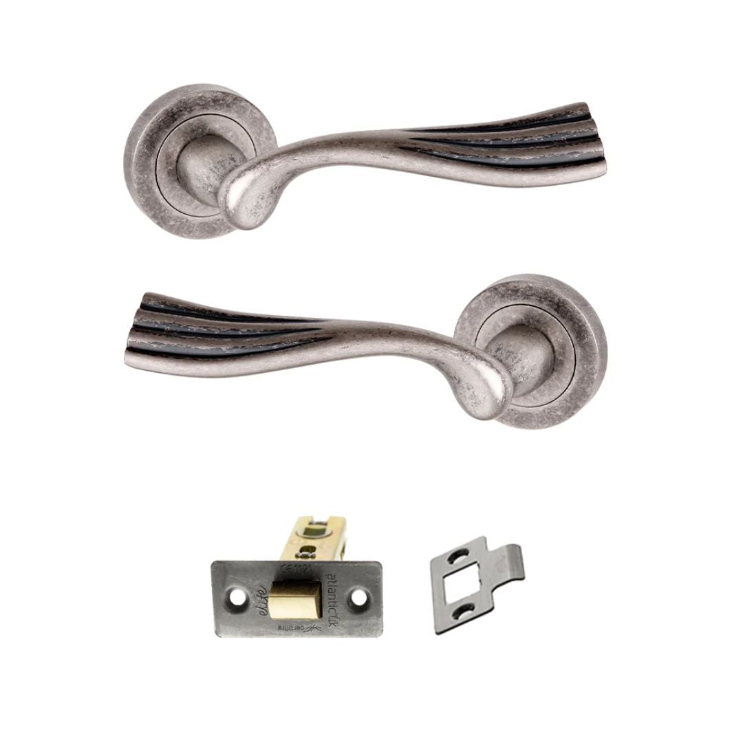 Atlantic OE110 Old English Richmond on Round Rose Door Handle Pack