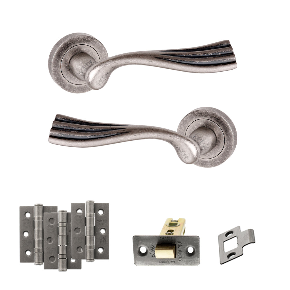 Atlantic OE110 Old English Richmond on Round Rose Door Handle Pack