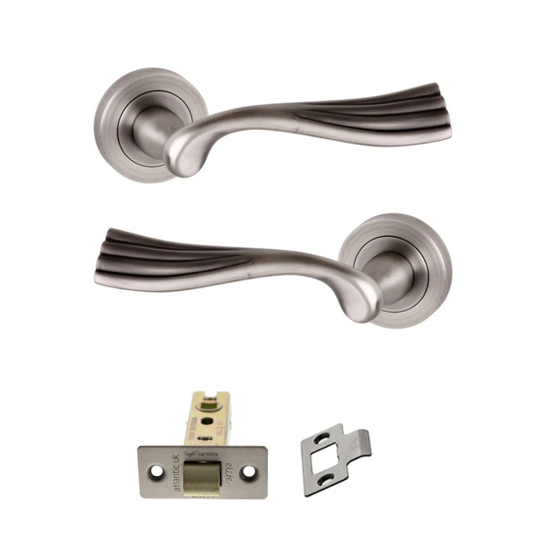 Atlantic OE110 Old English Richmond on Round Rose Door Handle Pack