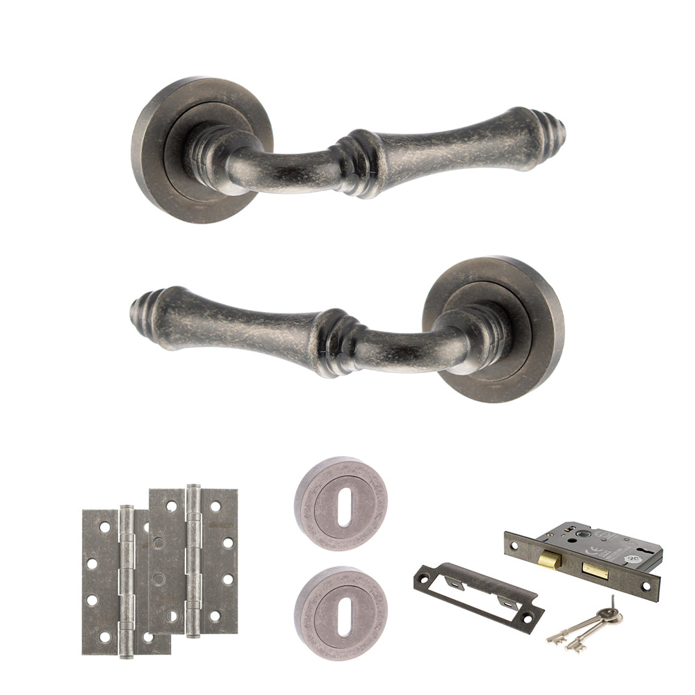 Old English Durham Door Handle Pack (3 Lever Lock Set - 2.5" CE Sashlock, 4" Slim Knuckle Hinges x2) - Distressed Silver