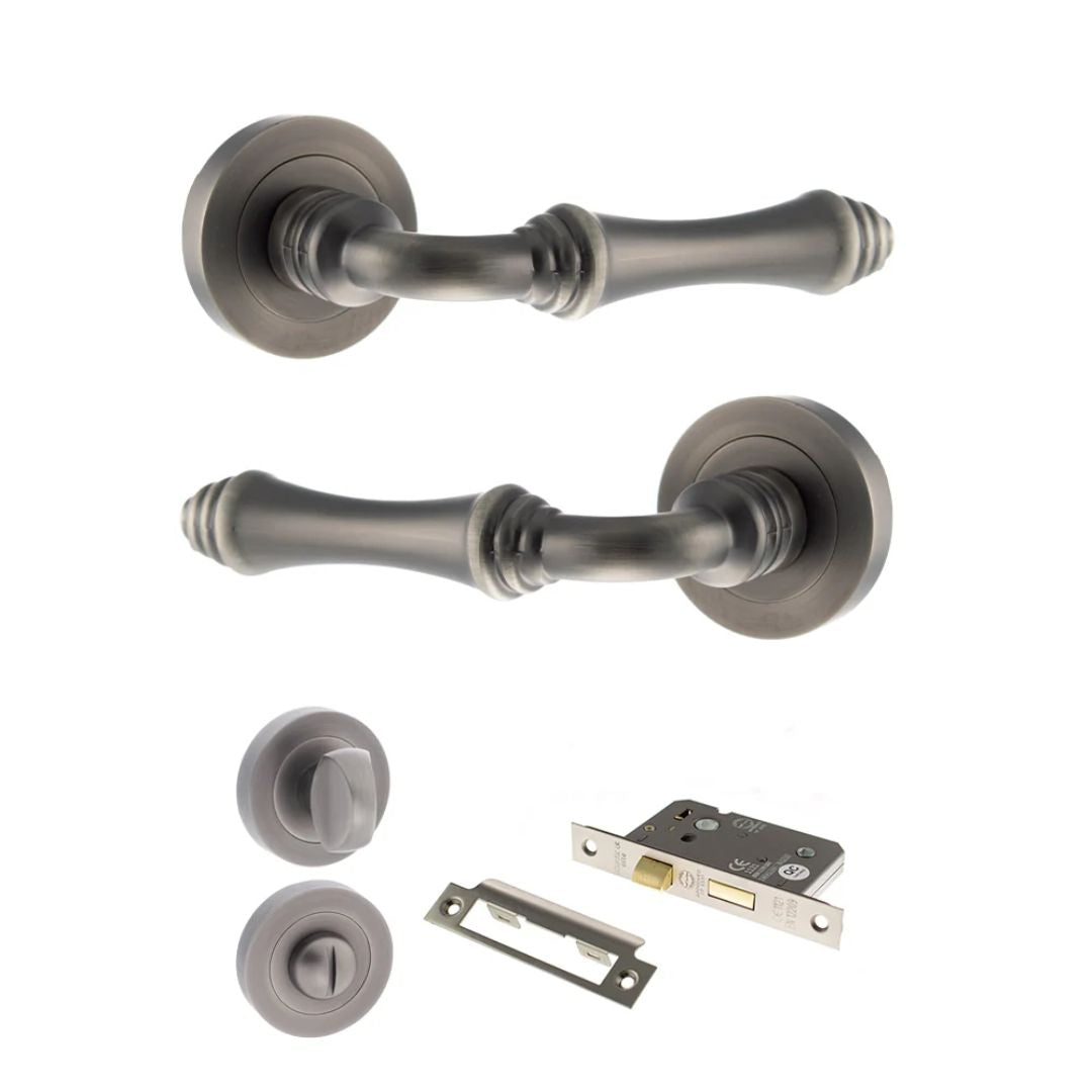 Atlantic OE127 Old English Durham on Round Rose Door Handle Pack