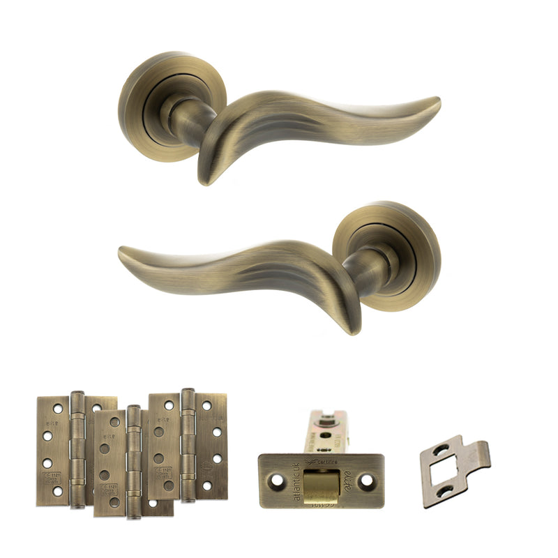 Old English Oxford Door Handle Pack (Latch Set - 2.5" CE Latch, 4" Fire Rated Hinges x3) - Matt Antique Brass