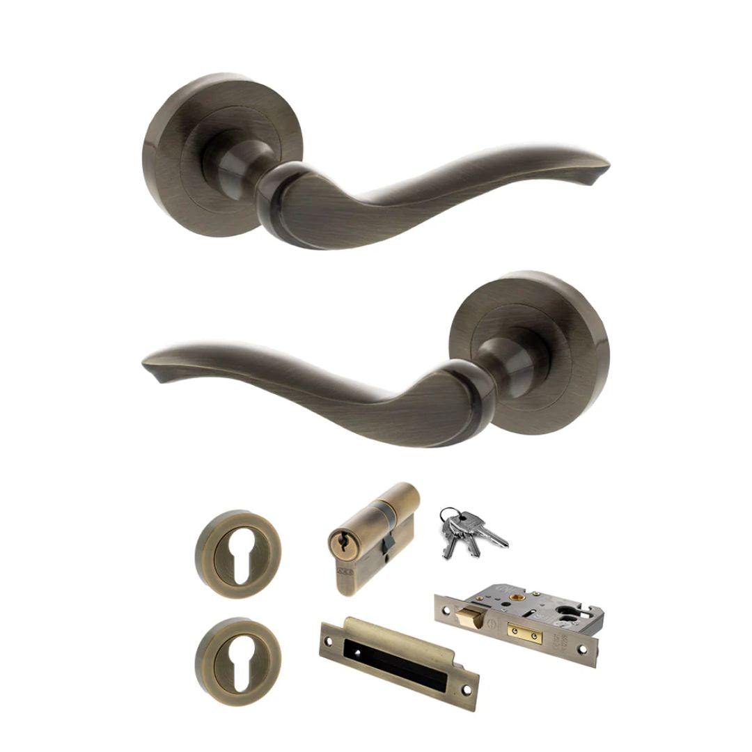 Atlantic OE178 Old English Warwick on Round Rose Door Handle Pack