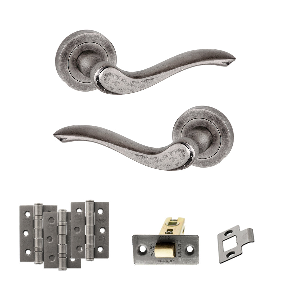 Atlantic OE178 Old English Warwick on Round Rose Door Handle Pack