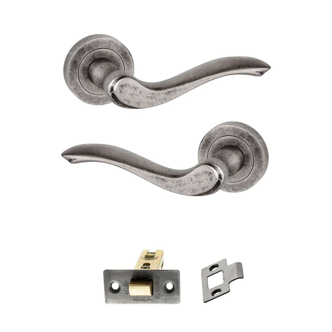 Atlantic OE178 Old English Warwick on Round Rose Door Handle Pack