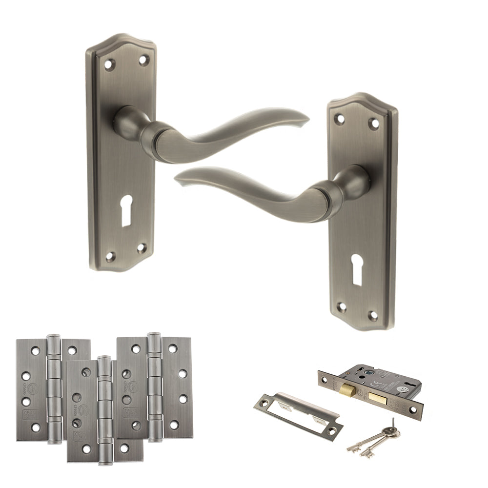 Atlantic OE178 Old English Warwick on Backplate Door Handle Pack