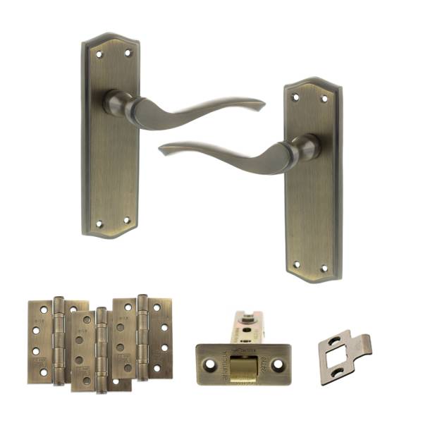Atlantic OE178 Old English Warwick on Backplate Door Handle Pack