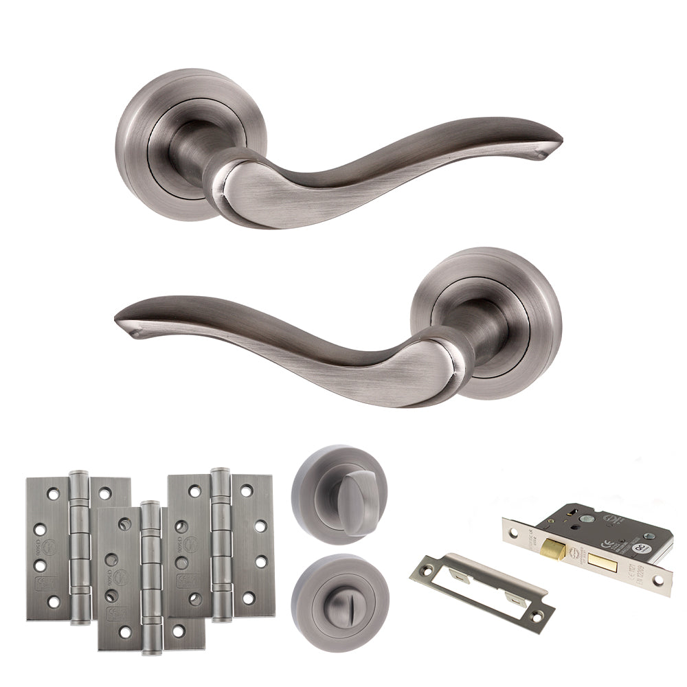 Atlantic OE178 Old English Warwick on Round Rose Door Handle Pack