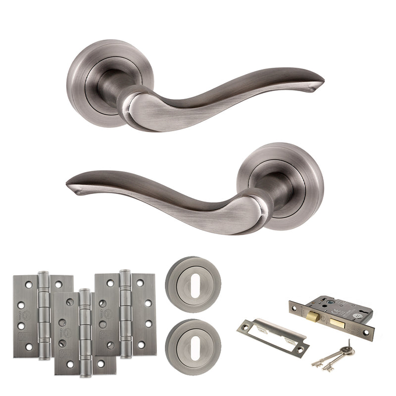 Old English Warwick Door Handle Pack (3 Lever Lock Set - 2.5" CE Sashlock, 4" Fire Rated Hinges x3) - Matt Gun Metal