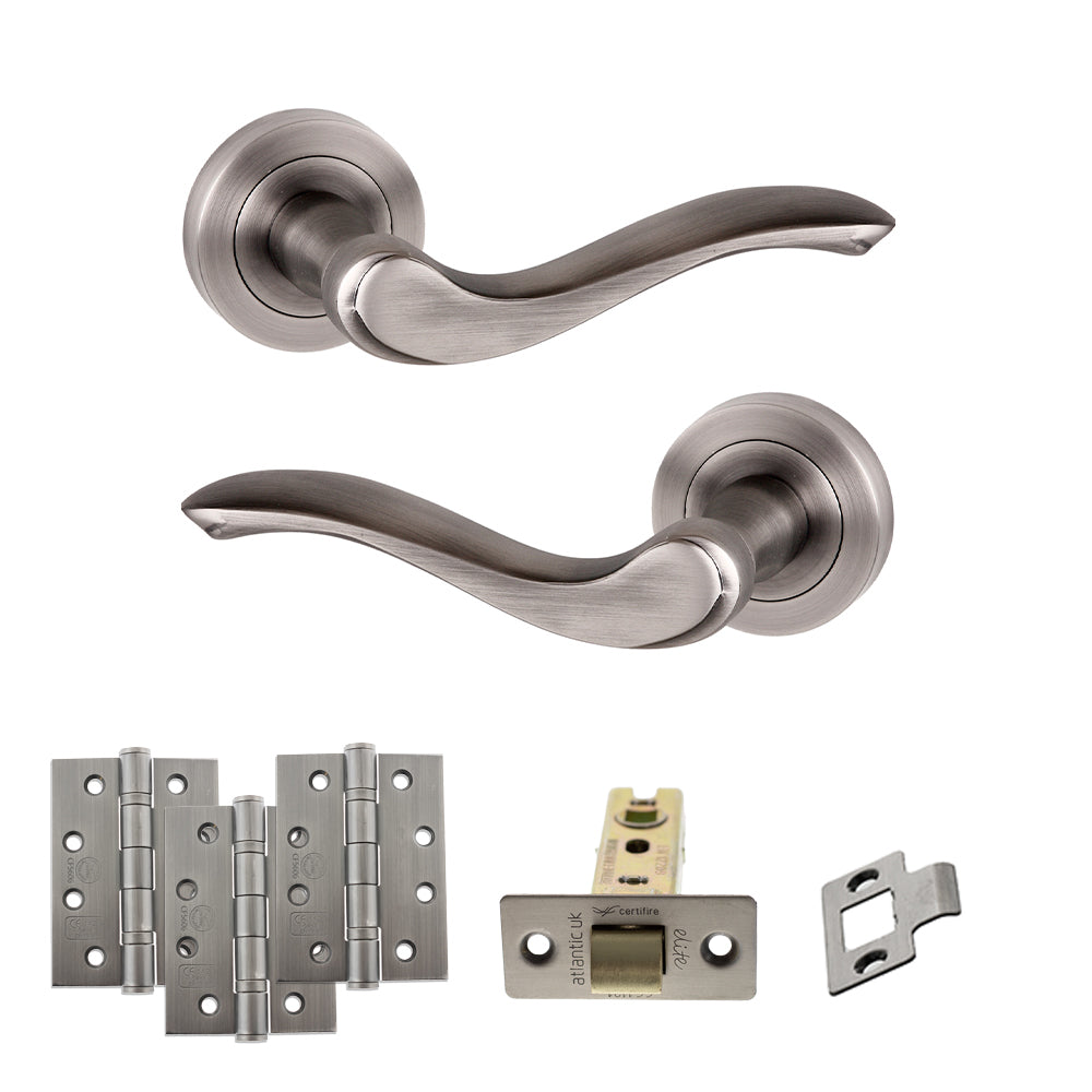 Atlantic OE178 Old English Warwick on Round Rose Door Handle Pack