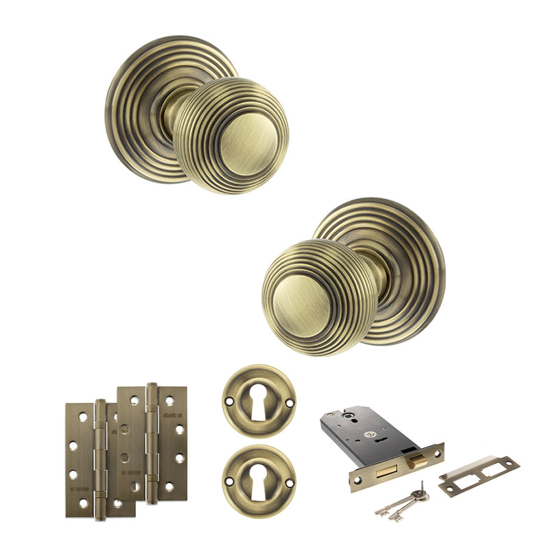 Old English Ripon Door Knob Pack (Lock Set - Horizontal Sashlock, 4" Slim Knuckle Hinges x2) - Antique Brass