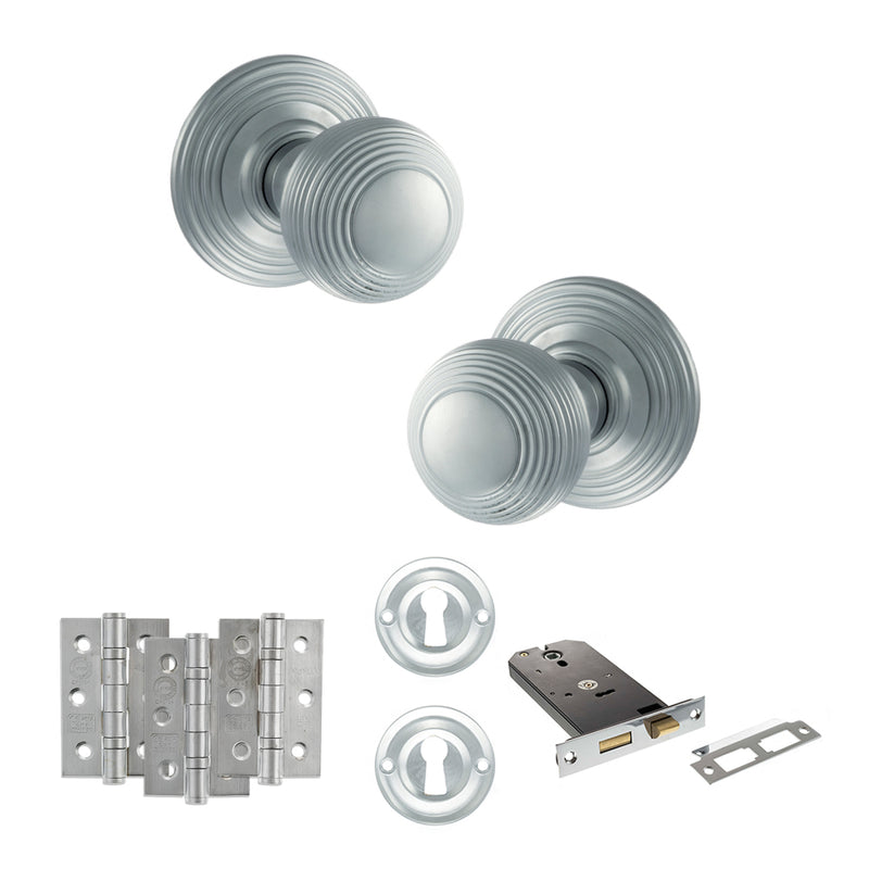 Old English Ripon Door Knob Pack (Lock Set - Horizontal Sashlock, 3" Fire Rated Hinges x3) - Satin Chrome