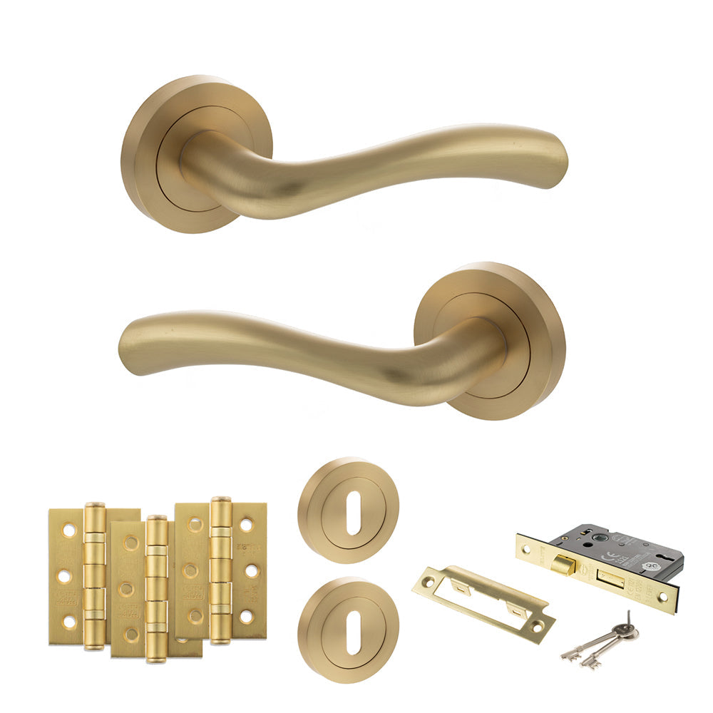 STATUS Texas Door Handle Pack (3 Lever Lock Set - 2.5" CE Sashlock, 3" Premium Hinges x3) - Satin Brass