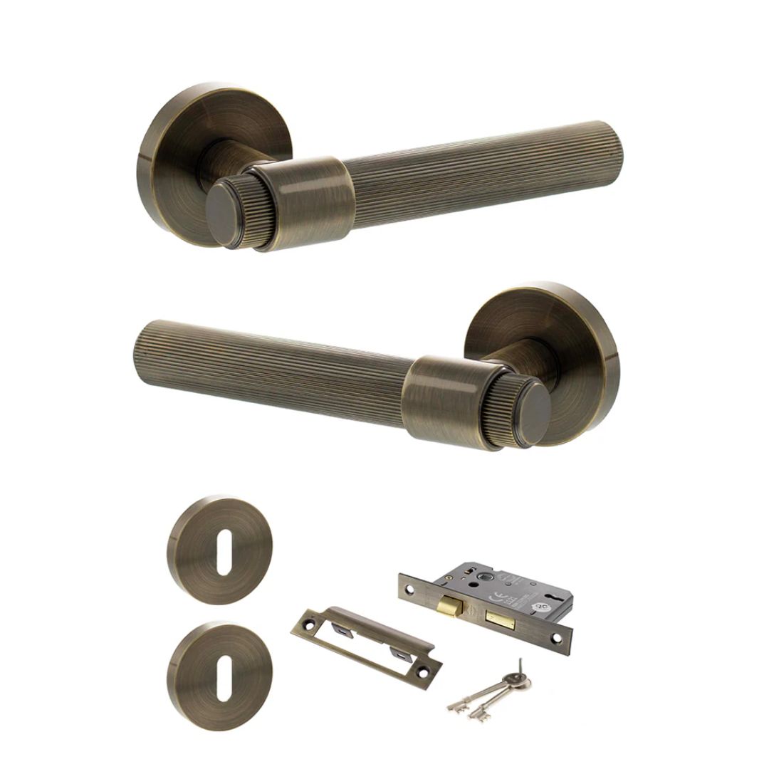 Atlantic SPR165 Senza Pari Fasana on Round Rose Door Handle Pack