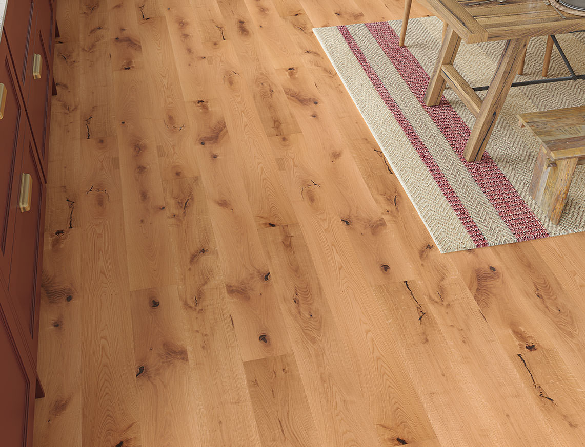 Beacon Oak Brushed Plank Engineered Wood Flooring | UV Oiled | 190 x 1900 x 15/4mm