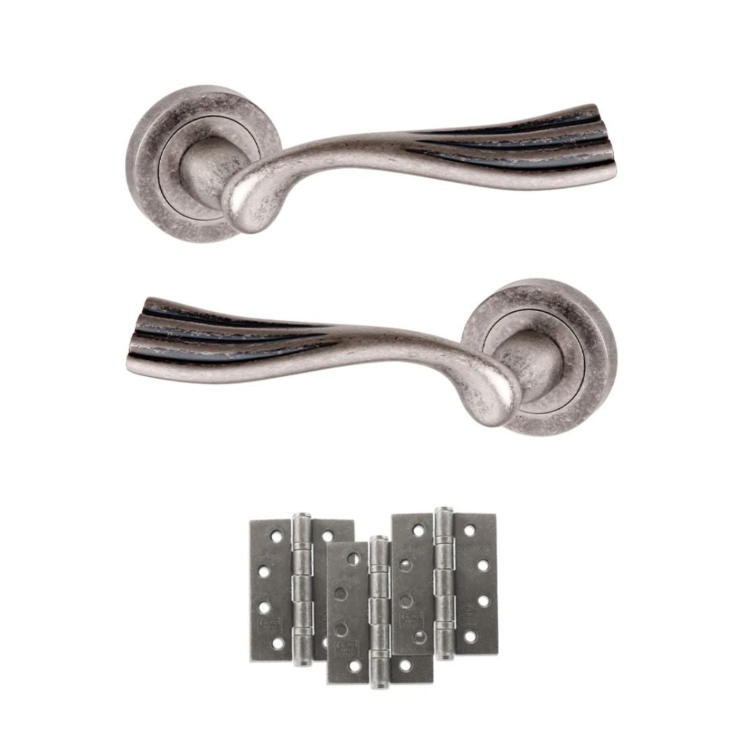 Atlantic OE110 Old English Richmond on Round Rose Door Handle Pack