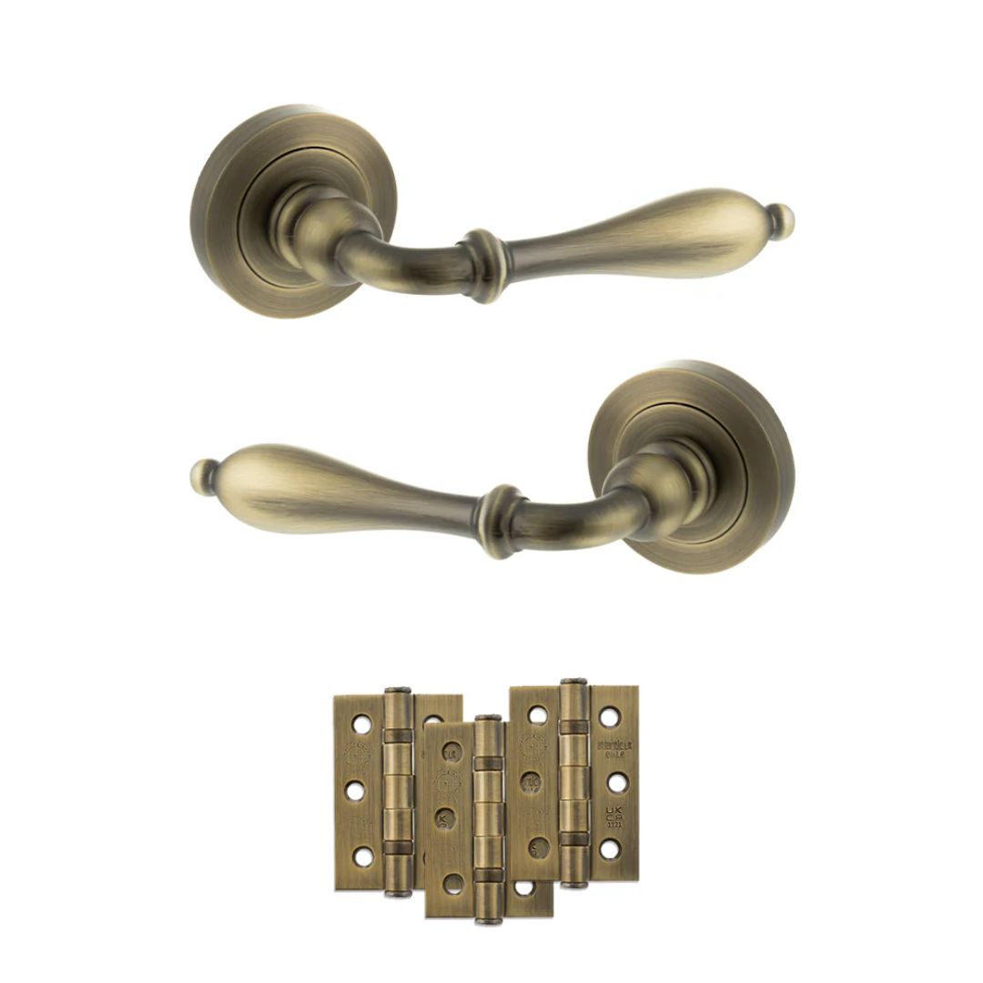 Atlantic OE142MAB Old English Wrexham on Round Rose Door Handle Pack