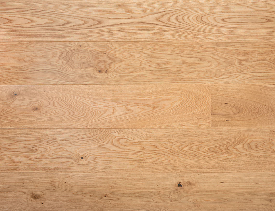 Auckland Oak Natural Smooth Plank Engineered Wood Flooring | UV Lacquered | 190 x 1900 x 20/6mm