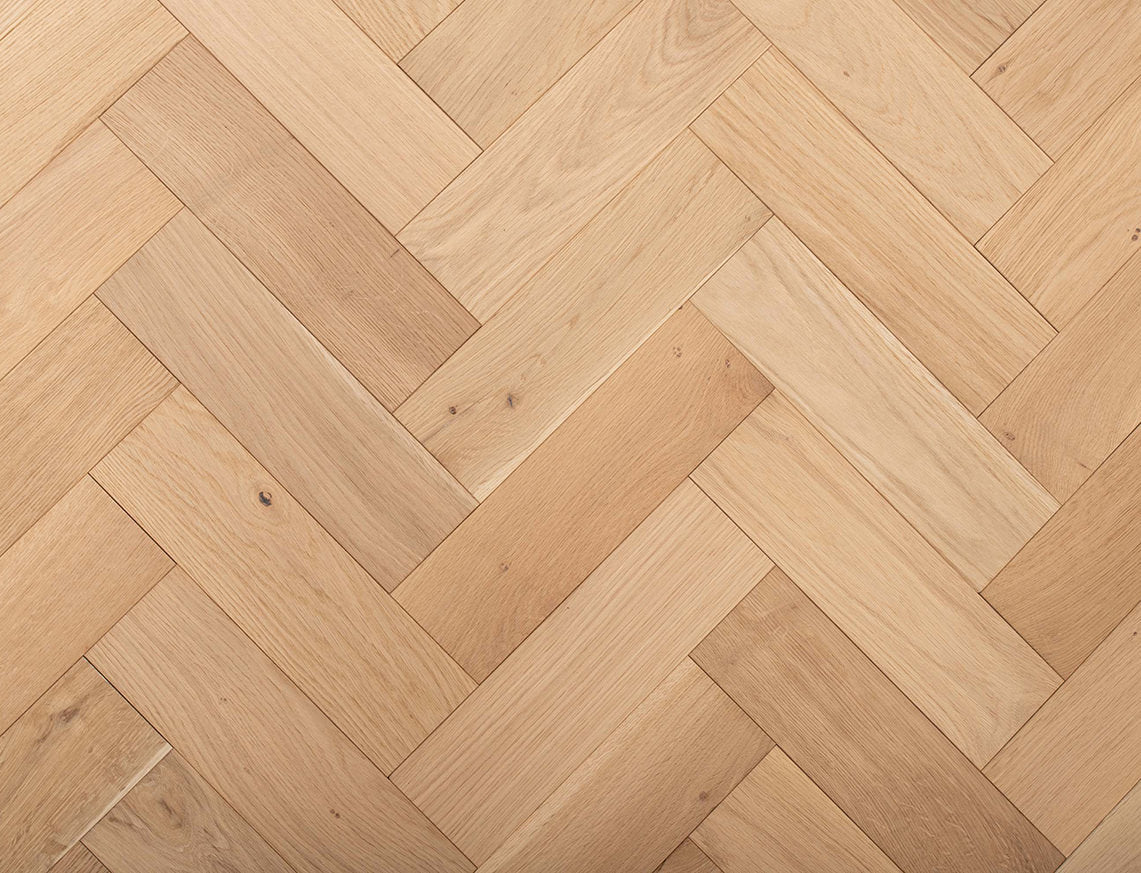 Gillingham Oak Brushed Herringbone Engineered Wood Flooring | UV Invisible Oiled | 90 x 300 x 14/3mm