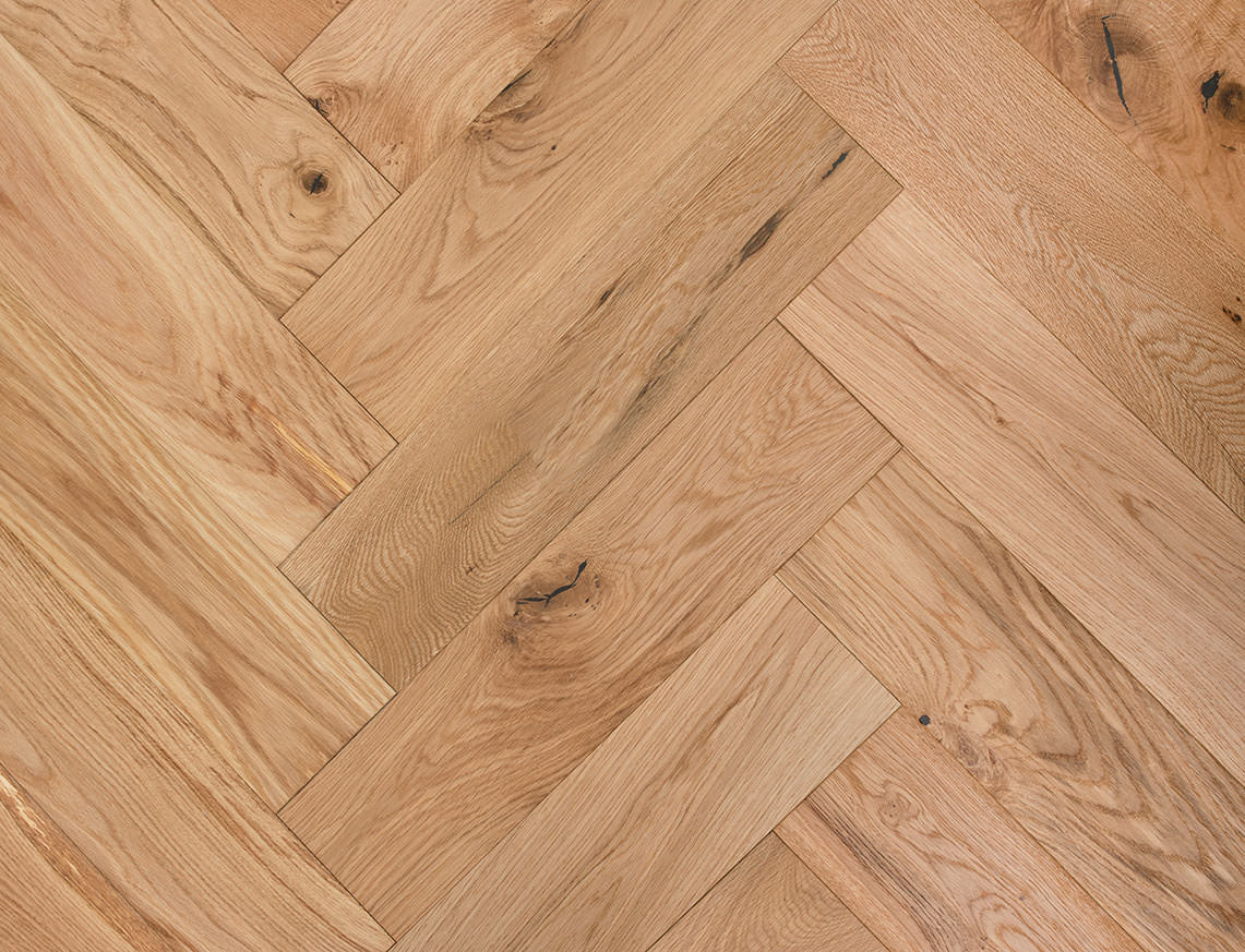 Hatfield Oak Natural Smooth Herringbone Engineered Wood Flooring | UV Oiled | 125 x 600 x 15/4mm