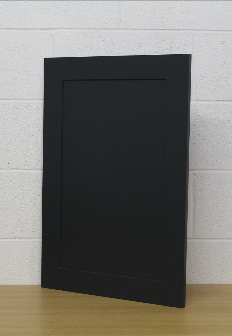 BTK Kensington | Made to Measure | Painted Shallow Shaker Kitchen Door