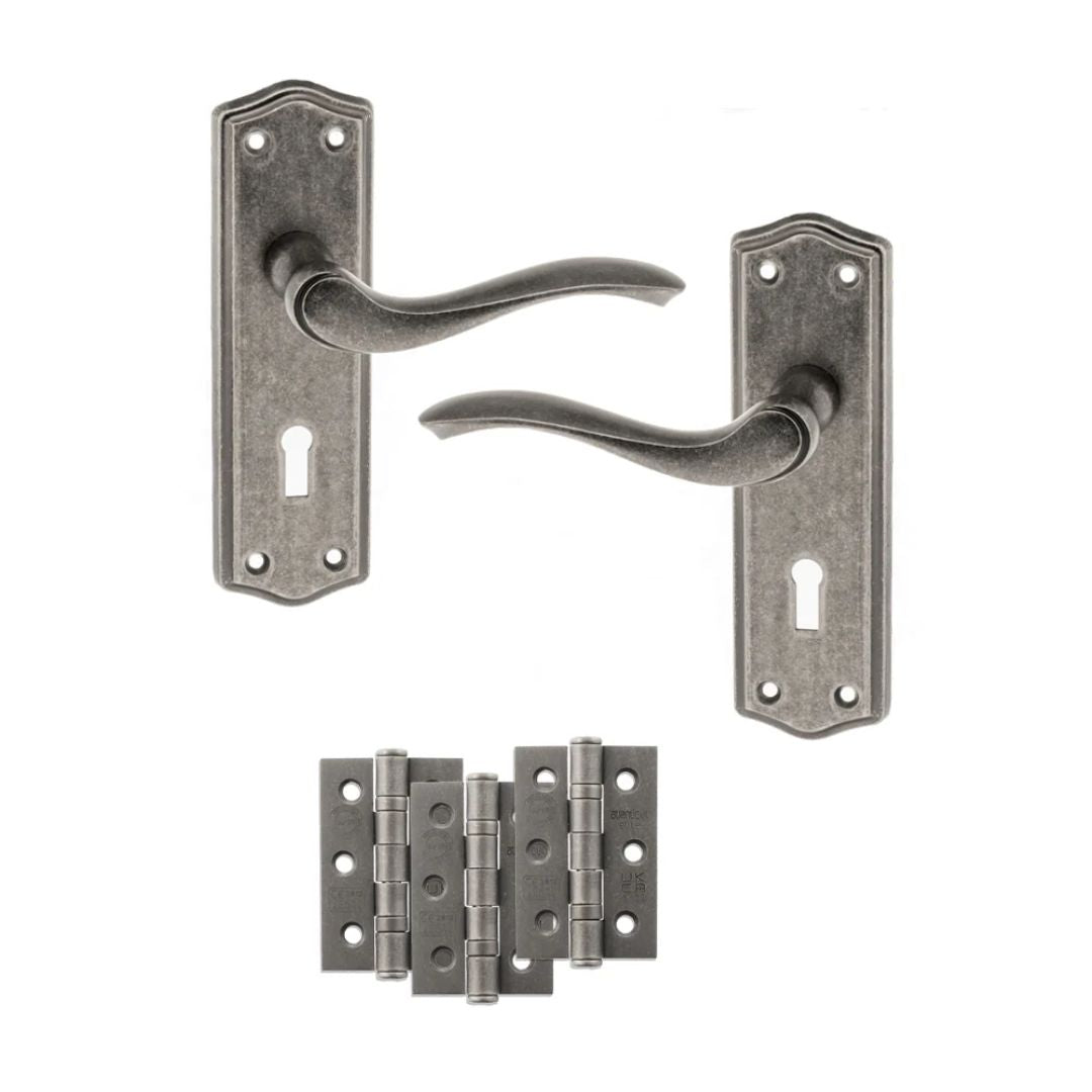 Atlantic OE178 Old English Warwick on Backplate Door Handle Pack