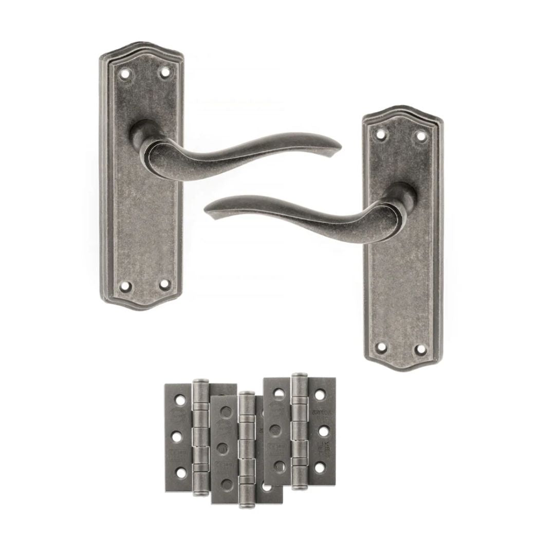 Atlantic OE178 Old English Warwick on Backplate Door Handle Pack