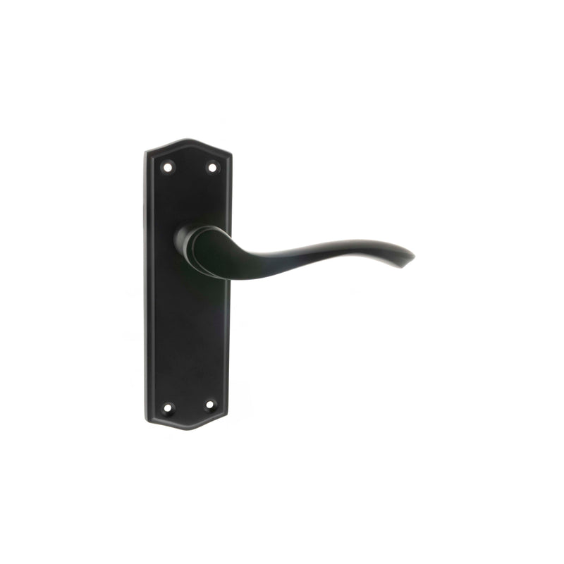 Atlantic Old English Warwick Latch Lever on Backplate - Matt Black