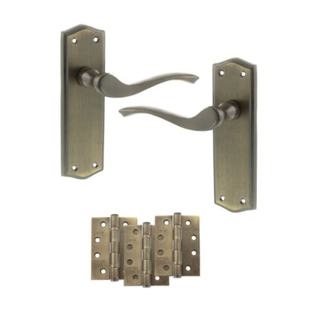 Atlantic OE178 Old English Warwick on Backplate Door Handle Pack