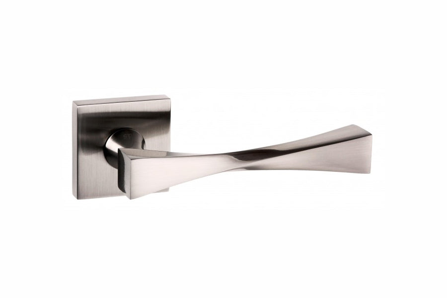 Atlantic SP190 Senza Pari Guido on Square Rose Door Handle Pack