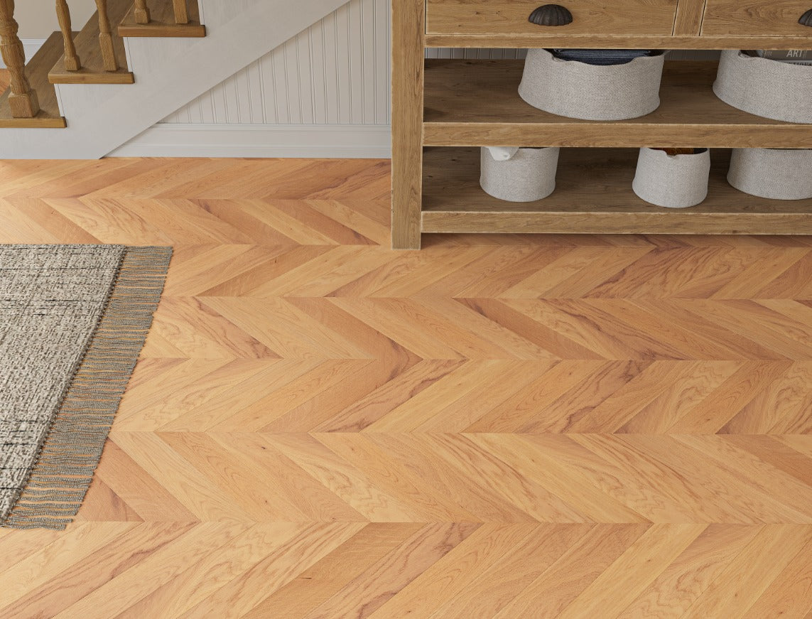 Saddleworth Oak Natural Brushed Chevron Engineered Wood Flooring | UV Oiled | 90 x 510 x 14/3mm