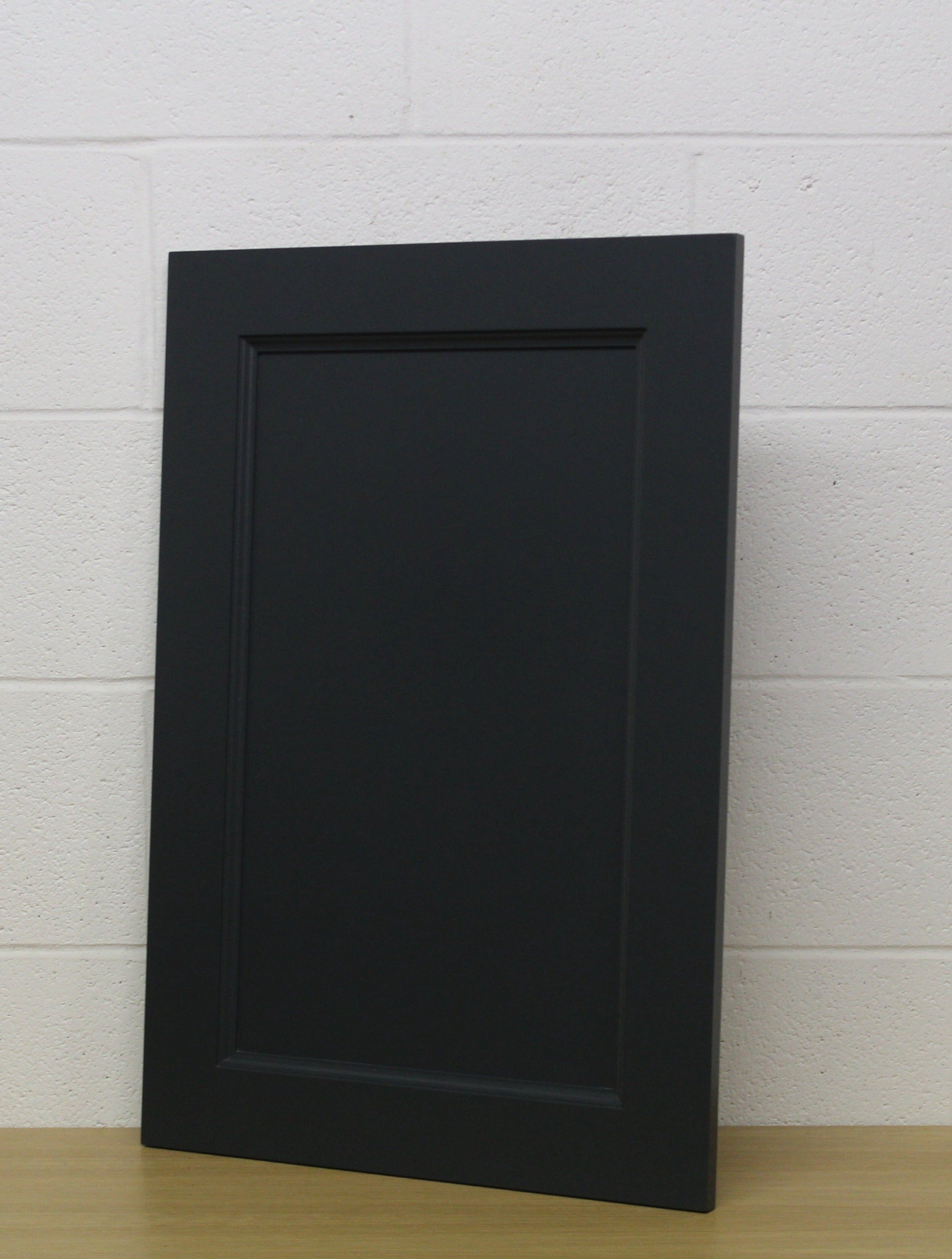 BTK Sandringham | Made to Measure | Painted Traditional Shaker End Panel