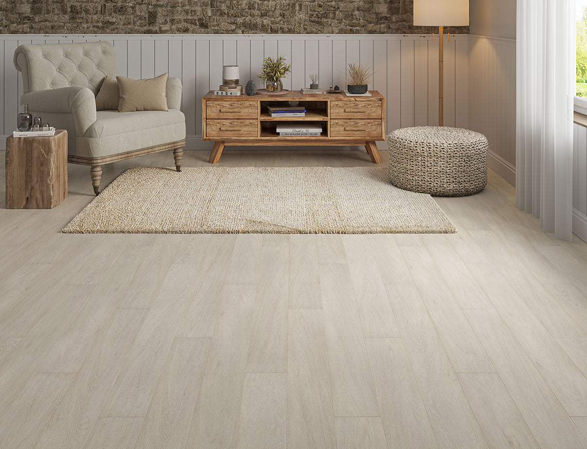 VarioClic 12mm Genova Silver Grey Plank Laminate Flooring | 134 x 1204 x 12mm